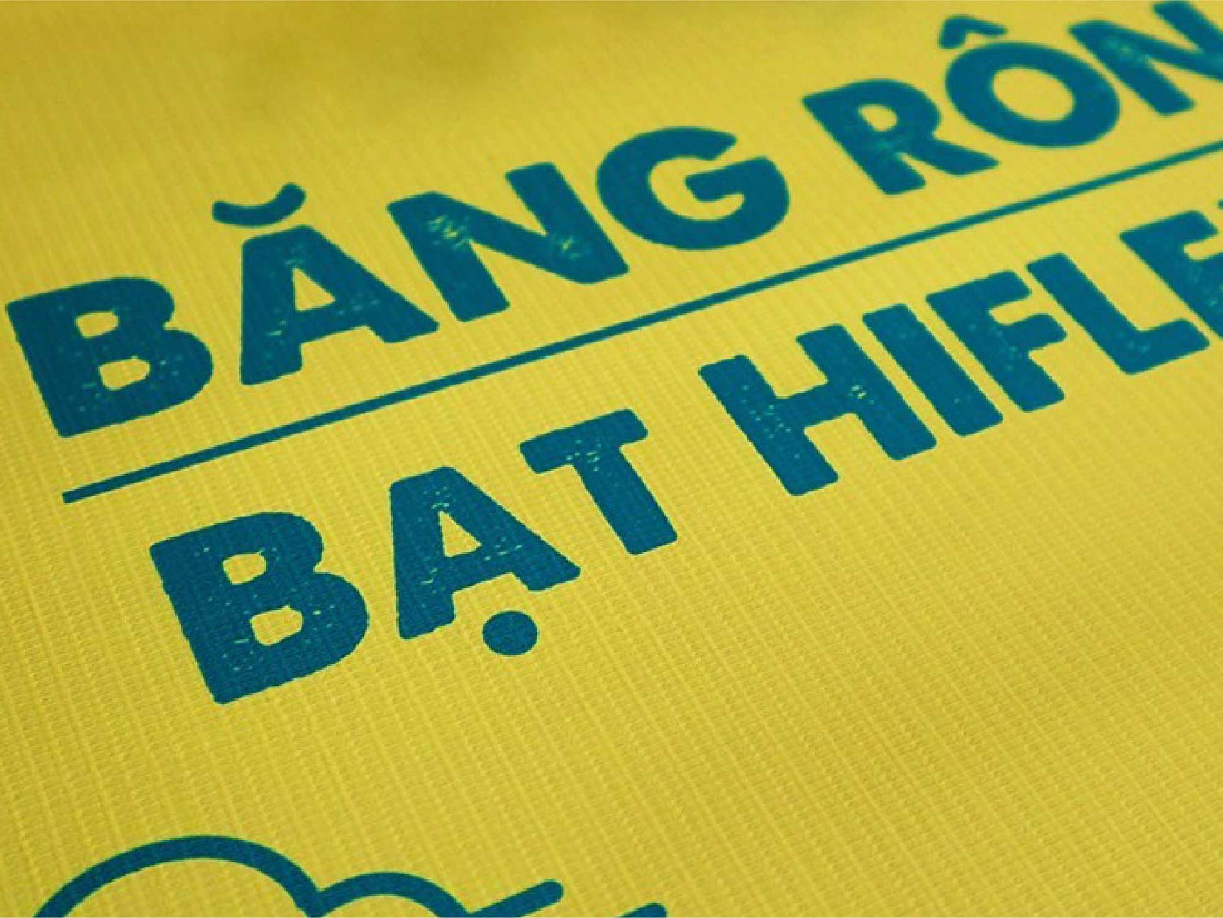 so-sanh-bat-khong-gan-va-bat-3m-loai-nao-phu-hop-voi-nhu-cau-in-cua-ban-5